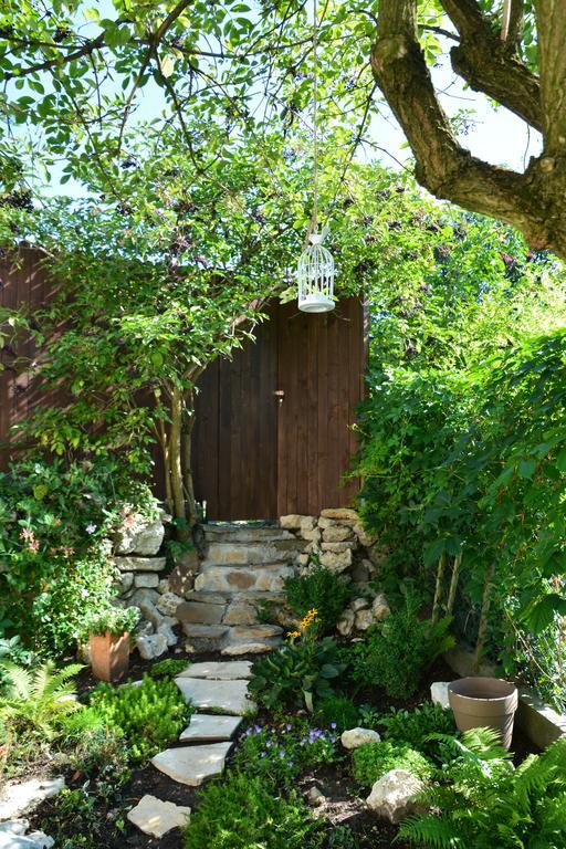 Lesna 6 - House With A Garden Bolechowice Exterior foto